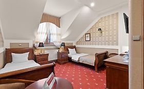 Hotel Diament Arsenal Palace Katowice - Chorzow